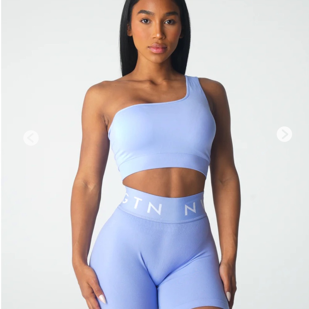 Periwinkle passion seamless sports bra